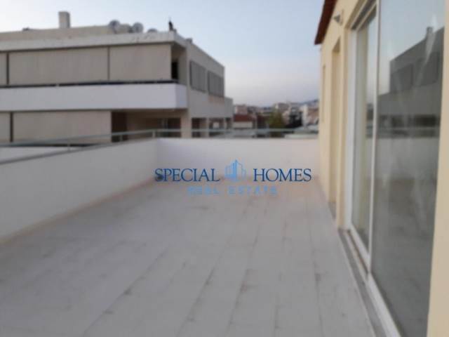 (For Sale) Residential Floor Apartment || Athens South/Palaio Faliro - 218 Sq.m, 3 Bedrooms, 535.000€ 