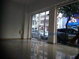 (For Rent) Commercial Retail Shop || Athens South/Kallithea - 30 Sq.m, 550€ 