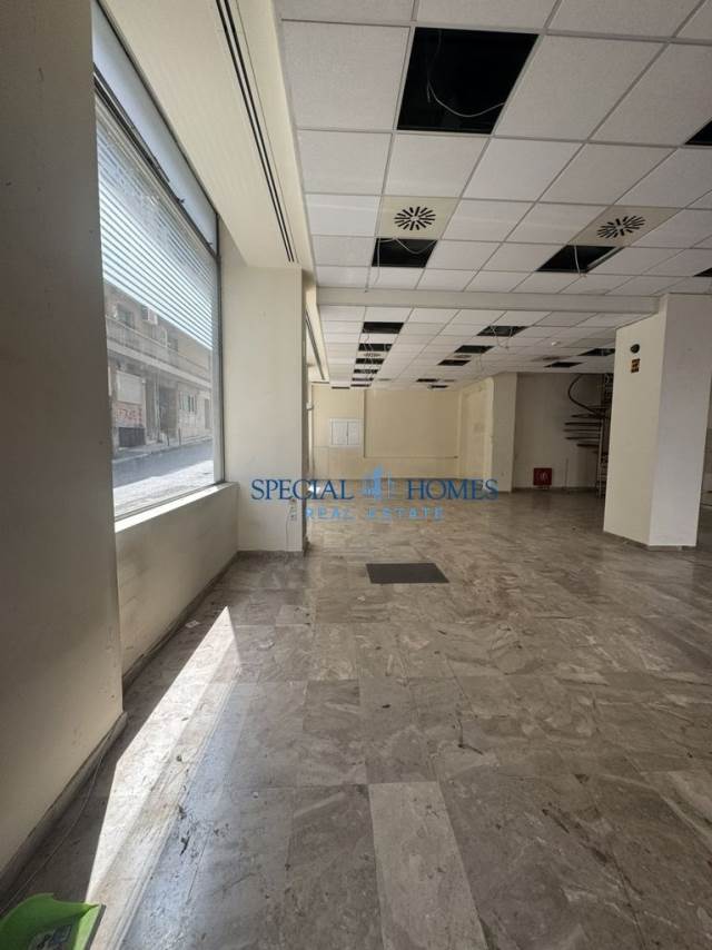 (For Rent) Commercial Retail Shop || Athens Center/Zografos - 204 Sq.m, 2.000€ 