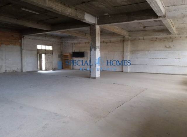 (Προς Πώληση) Επαγγελματικός Χώρος Βιομηχανικός Χώρος || Πειραιάς/Άγιος Ι. Ρέντη - 2.000 τ.μ, 2.000.000€ 