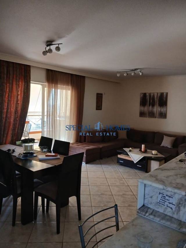 (Προς Ενοικίαση) Κατοικία Οροφοδιαμέρισμα || Αθήνα Κέντρο/Βύρωνας - 100 τ.μ, 3 Υ/Δ, 1.000€ 